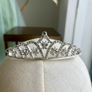 Corona Princesa Cristal – Elegancia Clásica